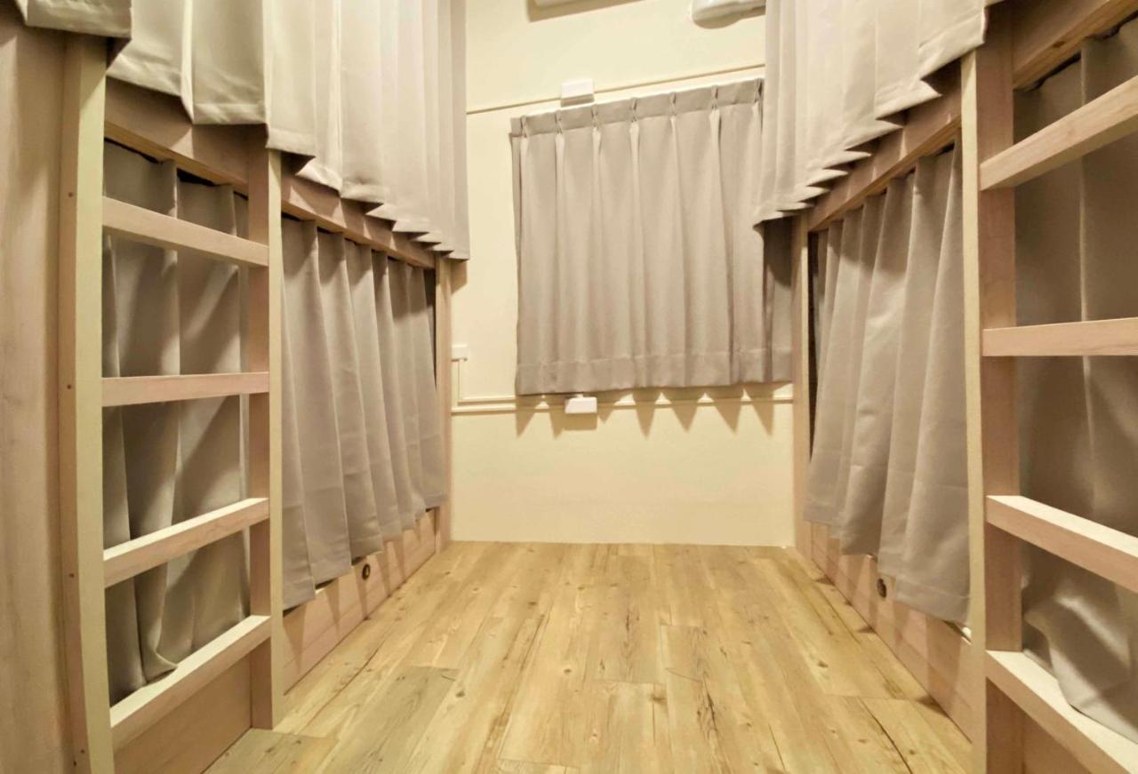 1881 Ya Ka Hostel تاينان المظهر الخارجي الصورة