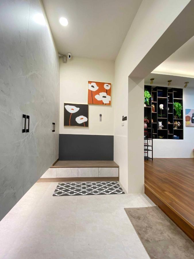 1881 Ya Ka Hostel تاينان المظهر الخارجي الصورة