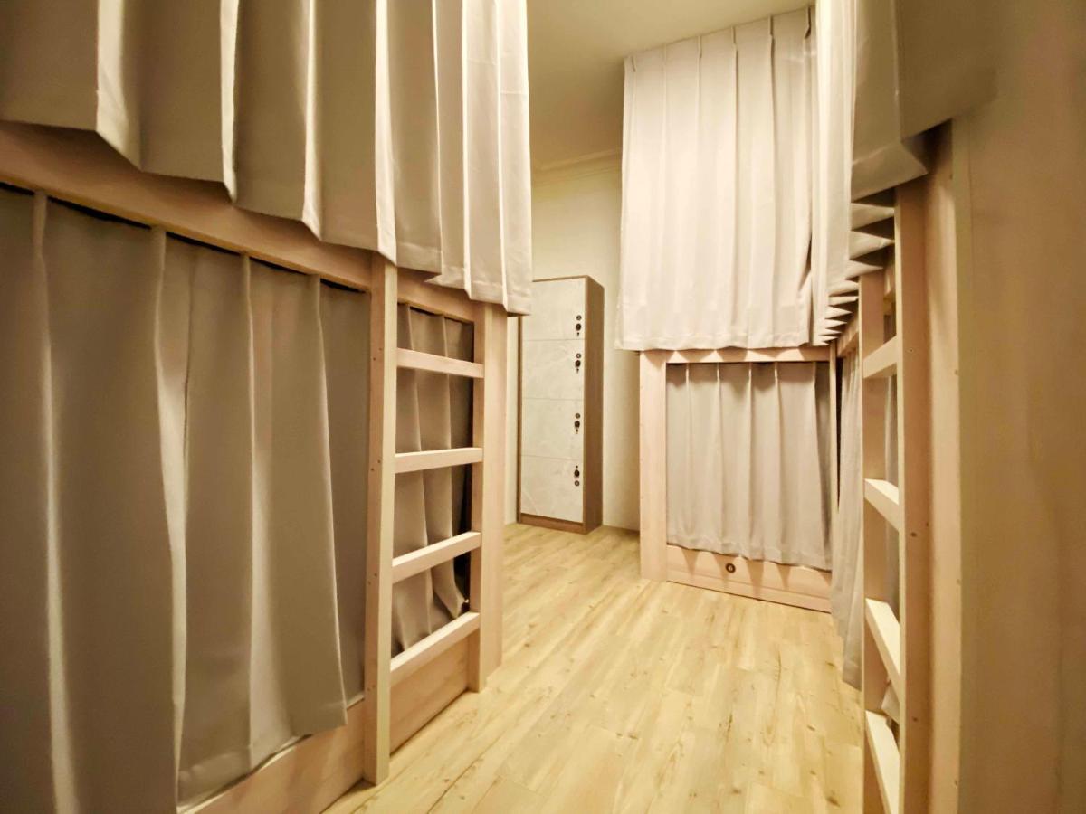 1881 Ya Ka Hostel تاينان المظهر الخارجي الصورة